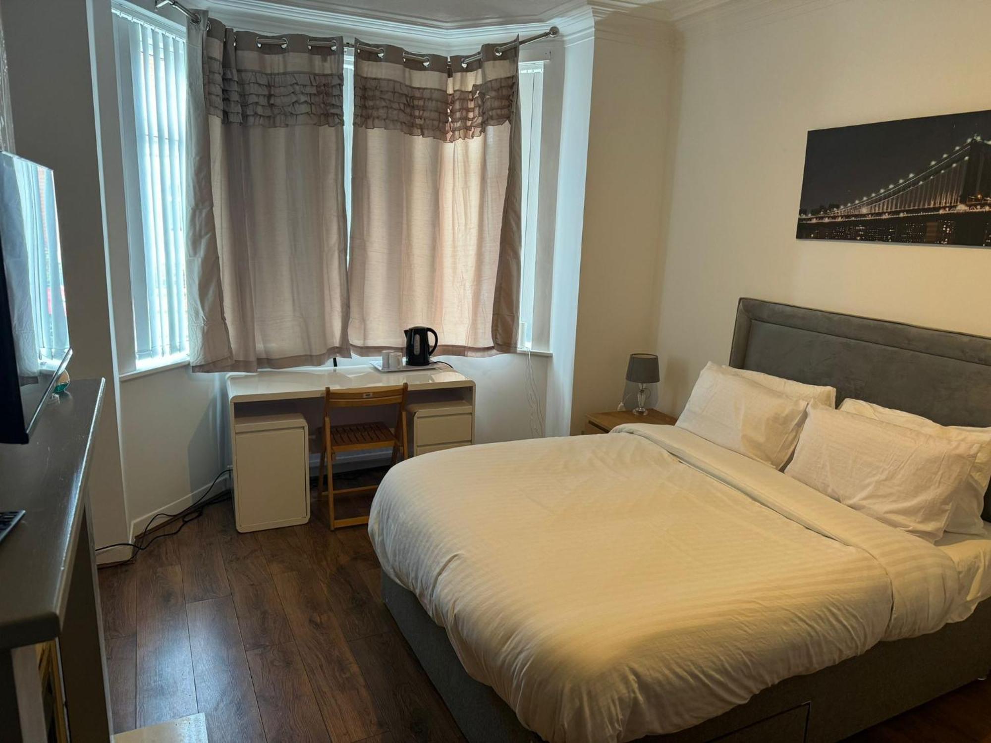 Poshval Hotel Manchester Ngoại thất bức ảnh